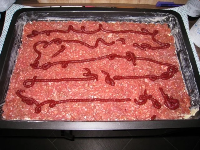 Mett-Blech oder Hack-Pizza - Rezept - Bild Nr. 4