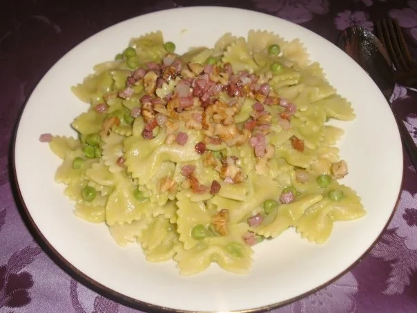 Pasta mit Erbsenrahm - Rezept