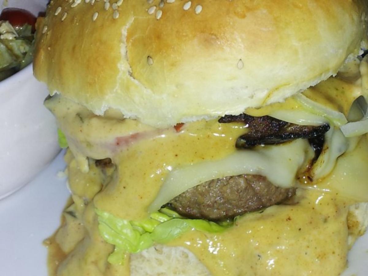 Selfmade Cheeseburger A La Big Mac Rezept Kochbar De