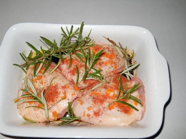 Rezept: Hähnchenoberschenkel mit heißem Wok-Gemüse Bild Nr. 2 Hähnchenoberschenkel mit heißem Wok-Gemüse - Rezept - Bild Nr. 2