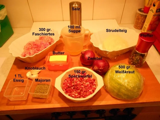 Rezept: Faschierter Krautstrudel Bild Nr. 2 Faschierter Krautstrudel - Rezept - Bild Nr. 2