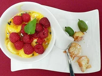 Rezept: Passionsfruchtcreme an frittierten Früchten Passionsfruchtcreme an frittierten Früchten - Rezept