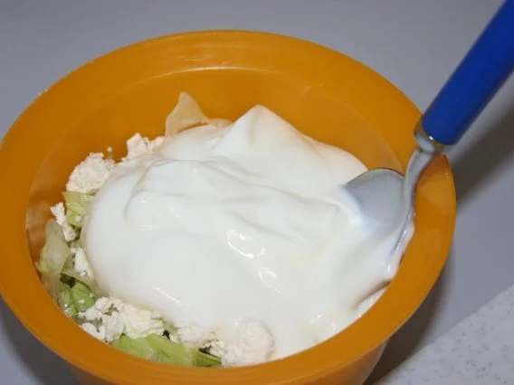 Beilagen- oder Abendbrotsalat mit Joghurt - Rezept - Bild Nr. 3