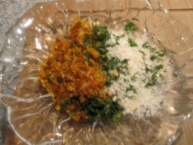 Rezept: Überbackener Butternuss-Kürbis mit Gemüse und Kräutern Bild Nr. 5 Überbackener Butternuss-Kürbis mit Gemüse und Kräutern - Rezept - Bild Nr. 5