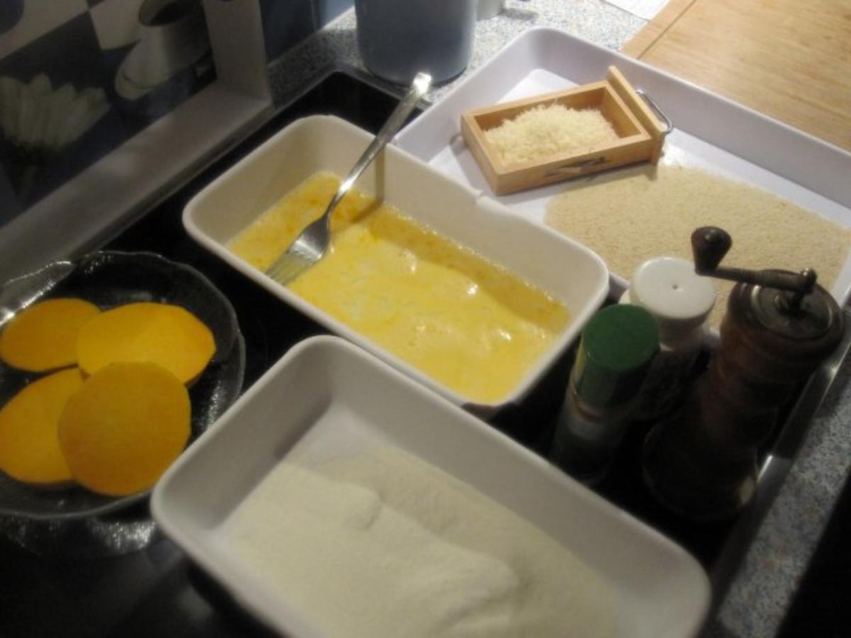 Goldene Kürbistaler mit Joghurt-Dip - Rezept - Bild Nr. 4