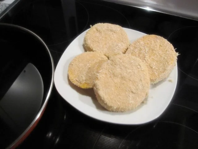 Goldene Kürbistaler mit Joghurt-Dip - Rezept - Bild Nr. 7