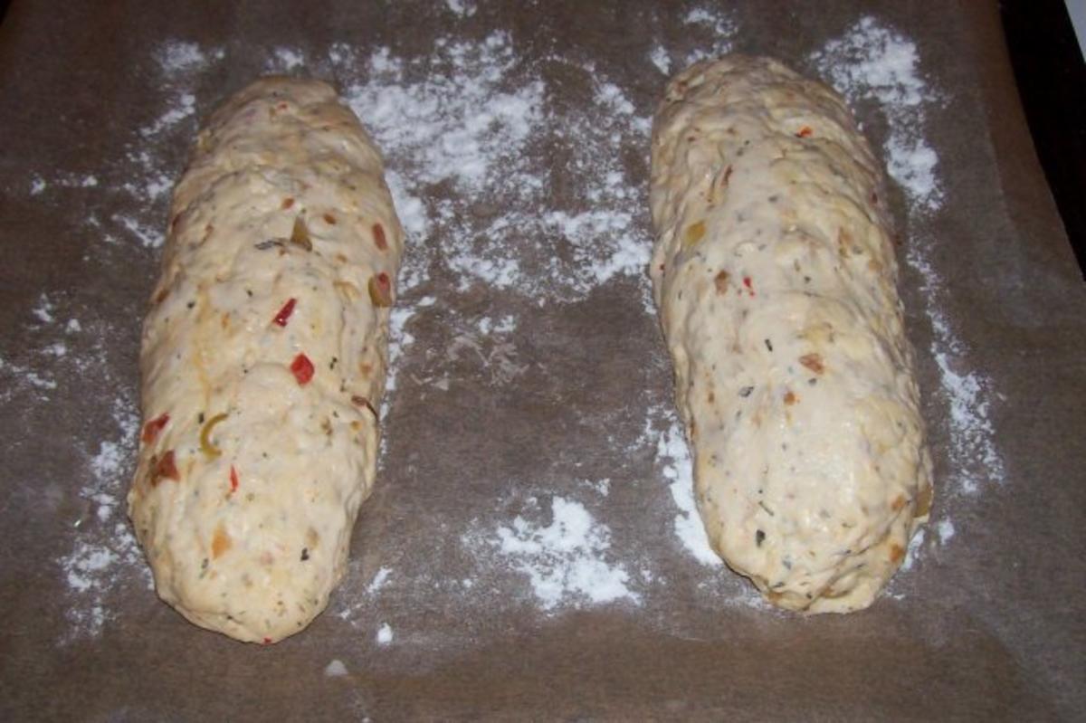 Rustikales Zwiebel-Oliven-Brot - Rezept - Bild Nr. 6