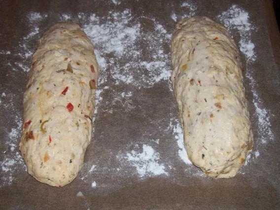 Rustikales Zwiebel-Oliven-Brot - Rezept - Bild Nr. 6