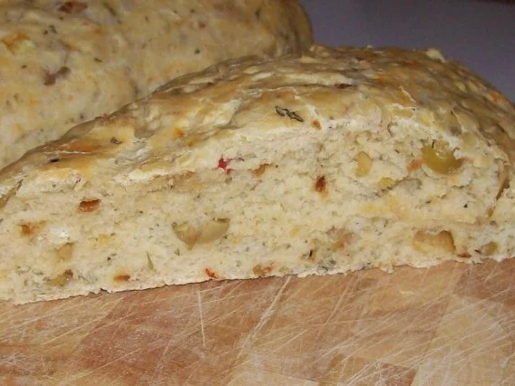 Rustikales Zwiebel-Oliven-Brot - Rezept - Bild Nr. 9