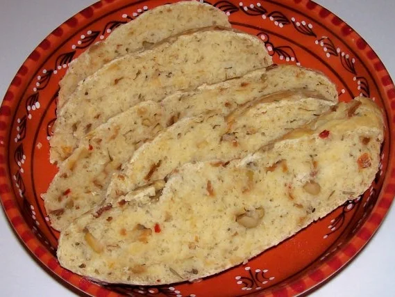 Rustikales Zwiebel-Oliven-Brot - Rezept - Bild Nr. 10