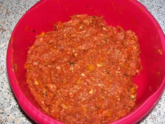 Eintöpfe/Suppen: Feiner Zwiebel-Gemüse-Eintopf mit Paprika-Hackbällchen - Rezept - Bild Nr. 5