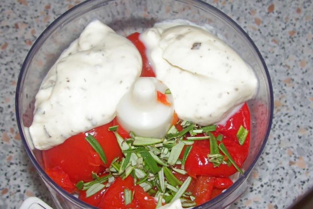 Eintöpfe/Suppen: Feiner Zwiebel-Gemüse-Eintopf mit Paprika-Hackbällchen - Rezept - Bild Nr. 12