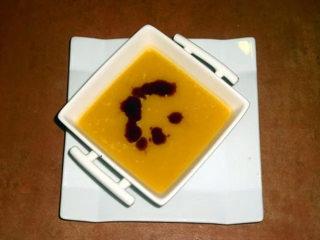 Rezept: Kürbiscremesuppe mit Ingwer Kürbiscremesuppe mit Ingwer - Rezept