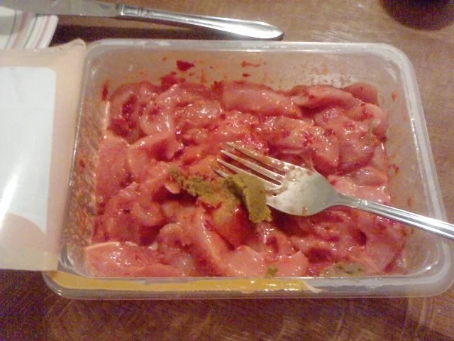 SCHARFES BLUTIGES PUTENGEMETZELTES ,-)) - Rezept - Bild Nr. 3