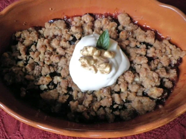 Rezept: Pflaumen - Crumble mit Walnüssen Bild Nr. 14 Pflaumen - Crumble mit Walnüssen - Rezept - Bild Nr. 14