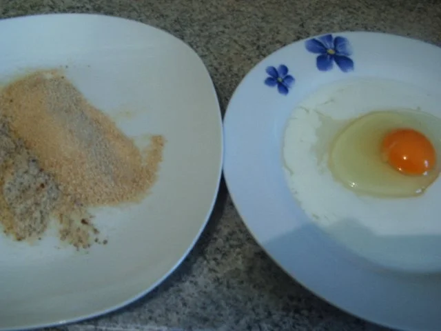 Rezept: Sellerieschnitzel mit fruchtiger Currysoße Bild Nr. 6 Sellerieschnitzel mit fruchtiger Currysoße - Rezept - Bild Nr. 6