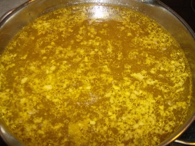 Rezept: Speckknödelsuppe Bild Nr. 9 Speckknödelsuppe - Rezept - Bild Nr. 9