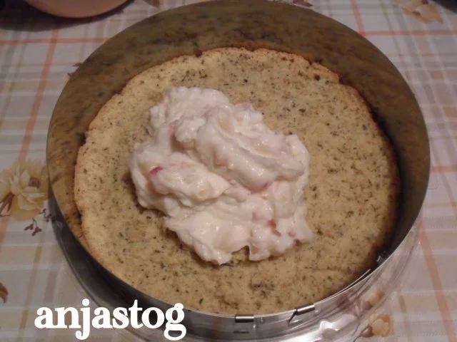 Torte aus 8 Eiern - Rezept - Bild Nr. 3