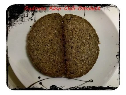 Rezept: Eier: Käse-Chili-Omelett Bild Nr. 5 Eier: Käse-Chili-Omelett - Rezept - Bild Nr. 5