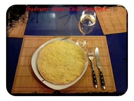 Rezept: Eier: Käse-Chili-Omelett Bild Nr. 6 Eier: Käse-Chili-Omelett - Rezept - Bild Nr. 6