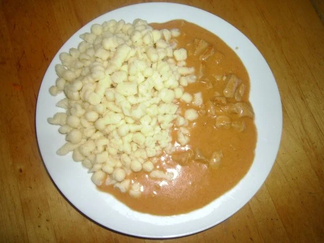 Schnelles Paprikahuhn - Rezept