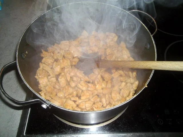 Schnelles Paprikahuhn - Rezept - Bild Nr. 2