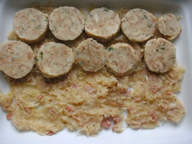 Knödel-Sauerkraut-Auflauf - Rezept