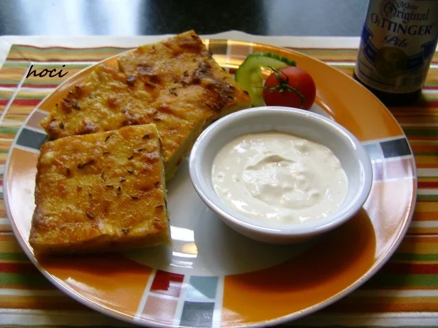 Hati's Zwiebelschnitten & was Hoci daraus machte - Rezept