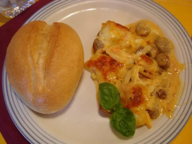 Auflauf mit Nürnberger Rostbratwürstchen - Rezept