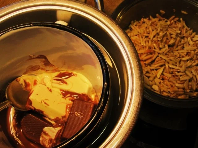 Rezept: Mandelsplitter ... etwa 75 Stück Bild Nr. 3 Mandelsplitter ... etwa 75 Stück - Rezept - Bild Nr. 3