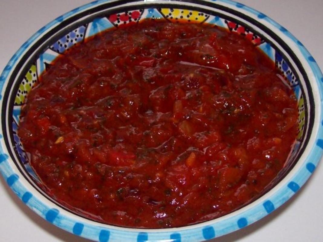 Pikanter Chili-Tomaten-Dip - Rezept mit Bild - kochbar.de