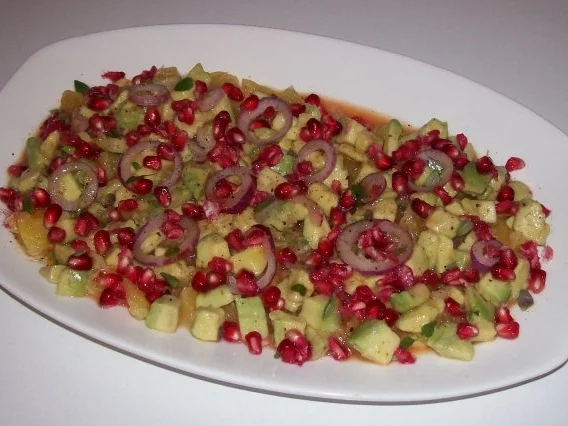 Salat/Vorspeise: Fruchtiger Avocado-Orangen-Salat mit Granatapfel - Rezept - Bild Nr. 8