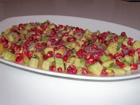 Salat/Vorspeise: Fruchtiger Avocado-Orangen-Salat mit Granatapfel - Rezept - Bild Nr. 9