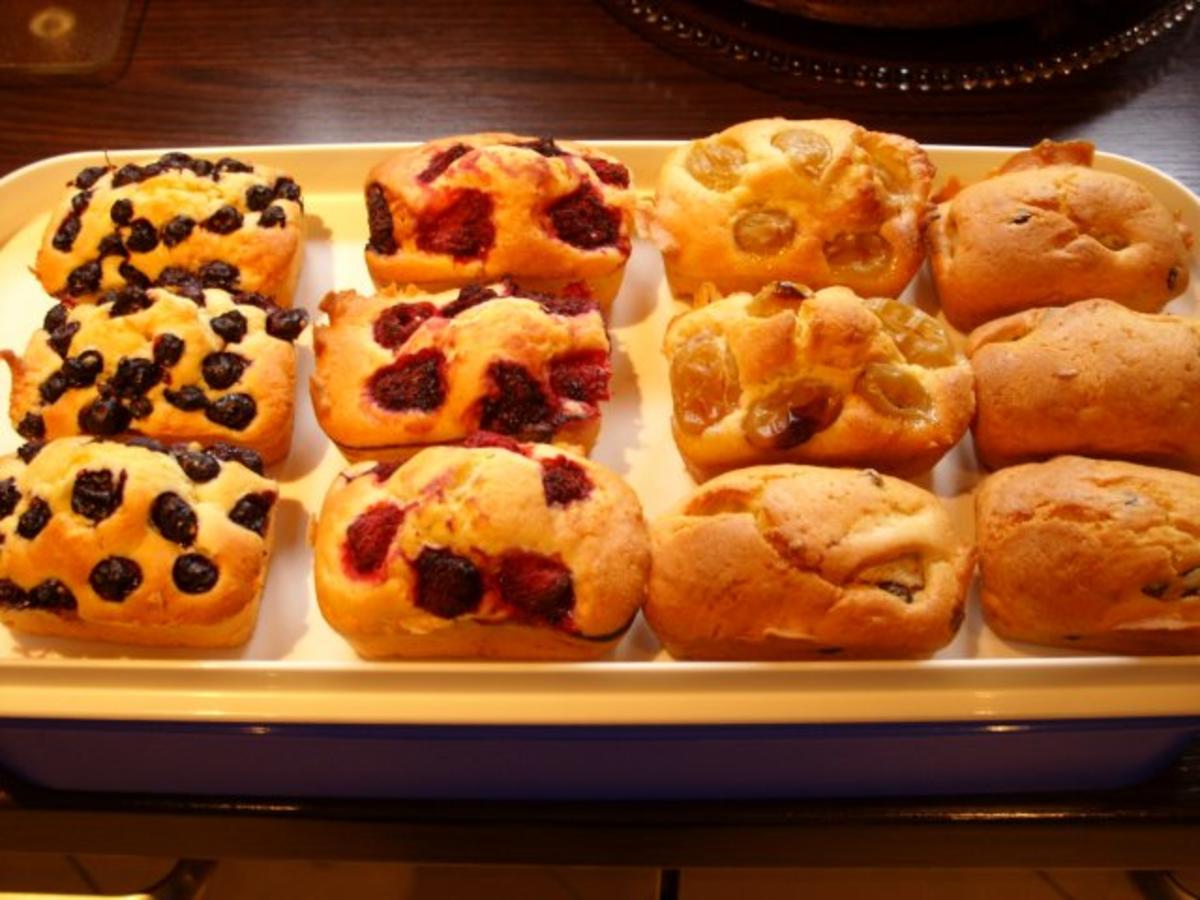 Kleine Formen: Buttermilch - Frucht - Kuchen - Rezept - Bild Nr. 4