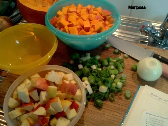 Kürbissuppe mit Äpfeln und Birnen - Rezept - Bild Nr. 2