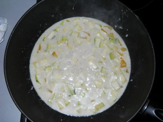 Rezept: Curry Putengeschetzeltes Bild Nr. 7 Curry Putengeschetzeltes - Rezept - Bild Nr. 7