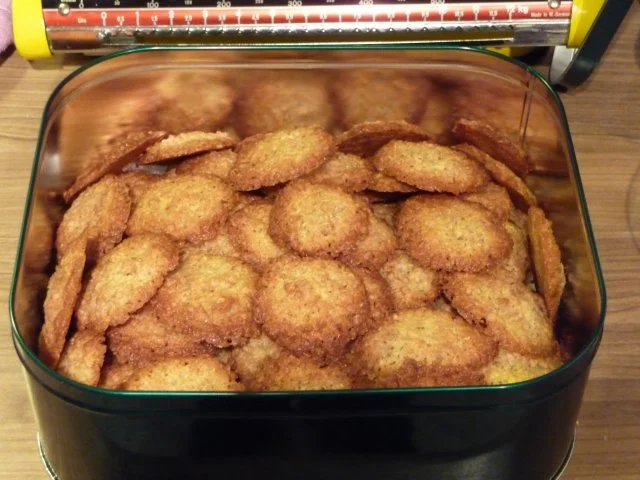 Plätzchen 2012 : Dinkelflocken - Kokos - Plätzchen - Rezept