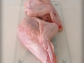 Geschmortes Rosmarin - Thymian Hähnchen mit Klößen und Gemüse dazu - Rezept - Bild Nr. 4