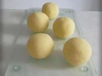 Geschmortes Rosmarin - Thymian Hähnchen mit Klößen und Gemüse dazu - Rezept - Bild Nr. 8