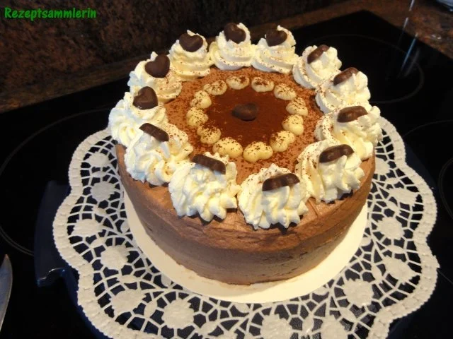 KuchenZwerg:   SCKOKOSAHNE - TORTE - Rezept