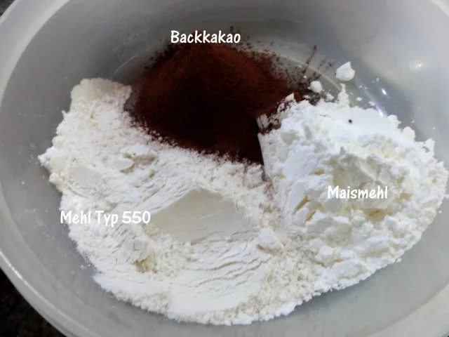 KuchenZwerg:   SCKOKOSAHNE - TORTE - Rezept - Bild Nr. 3