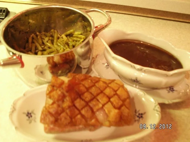 Schweinsbraten mit Knusperkruste - Rezept - Bild Nr. 7