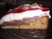 Himbeertorte mit Schoko- und Vanillesahne - Rezept