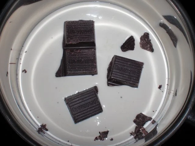 Himbeertorte mit Schoko- und Vanillesahne - Rezept - Bild Nr. 3