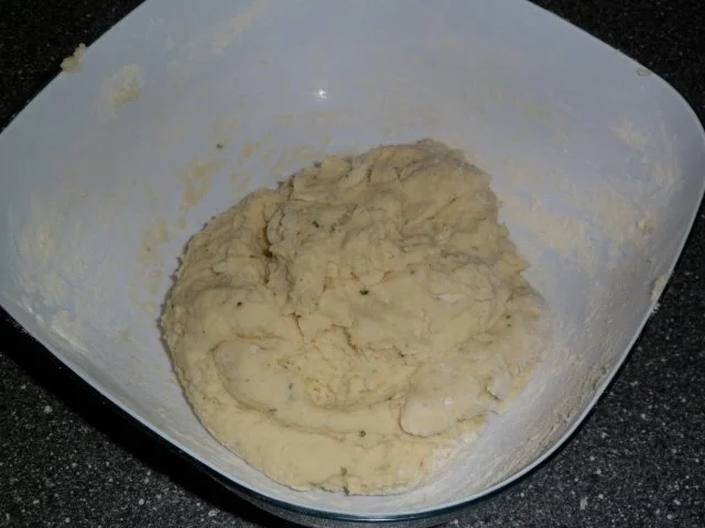 Rezept: Kartoffelpüree Bratlinge gefüllt mit Thunfisch Bild Nr. 8 Kartoffelpüree Bratlinge gefüllt mit Thunfisch - Rezept - Bild Nr. 8