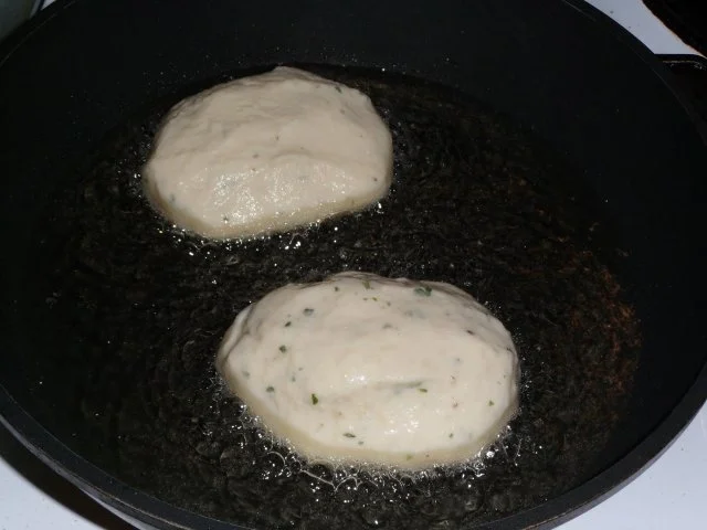 Rezept: Kartoffelpüree Bratlinge gefüllt mit Thunfisch Bild Nr. 10 Kartoffelpüree Bratlinge gefüllt mit Thunfisch - Rezept - Bild Nr. 10