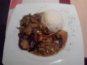 OCHSE FÄLLT VON DER CHINESISCHEN MAUER IN DEN WOK -ODER- CHINESISCHER OCHSE - Rezept