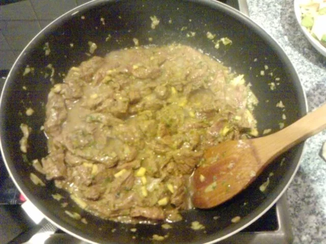 OCHSE FÄLLT VON DER CHINESISCHEN MAUER IN DEN WOK -ODER- CHINESISCHER OCHSE - Rezept - Bild Nr. 8