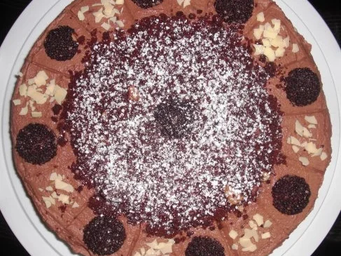 Rezept: Schoko- Rondo-Torte mit Mascarponecreme Bild Nr. 7 Schoko- Rondo-Torte mit Mascarponecreme - Rezept - Bild Nr. 7