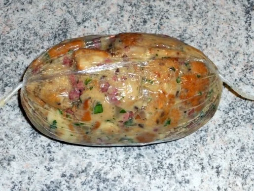 Rezept: Semmelknödel nach Omas Art Bild Nr. 3 Semmelknödel nach Omas Art - Rezept - Bild Nr. 3